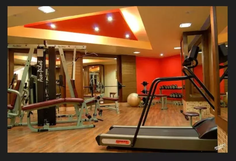 The Pride Hotel, Nagpur