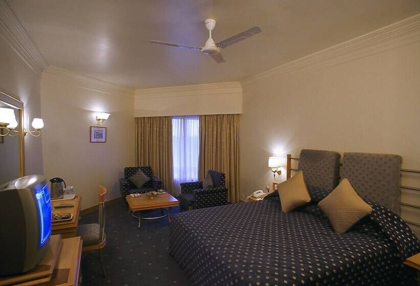 The Pride Hotel, Nagpur