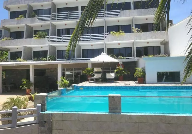 Отель Paradise Yaque