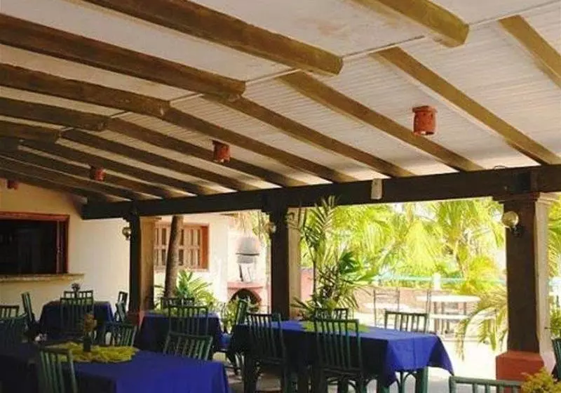 Отель Paradise Yaque