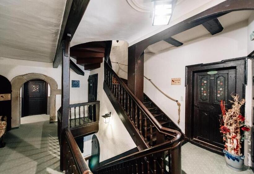 Löwen Hotel & Restaurant