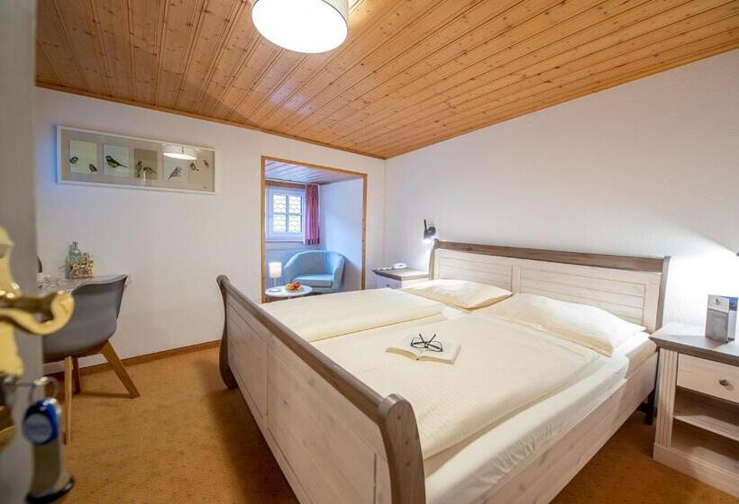 Löwen Hotel & Restaurant