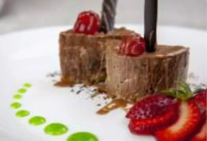 Oum Palace Hotel & Spa