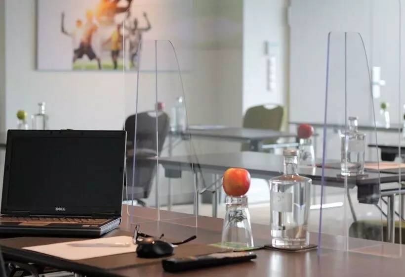 Tulip Inn Hotel Düsseldorf Arena