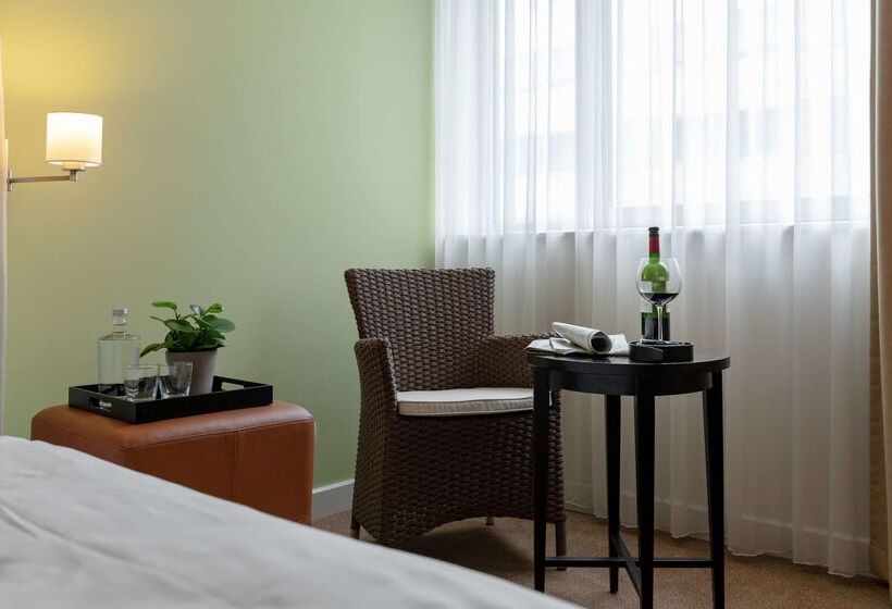 Tulip Inn Hotel Düsseldorf Arena