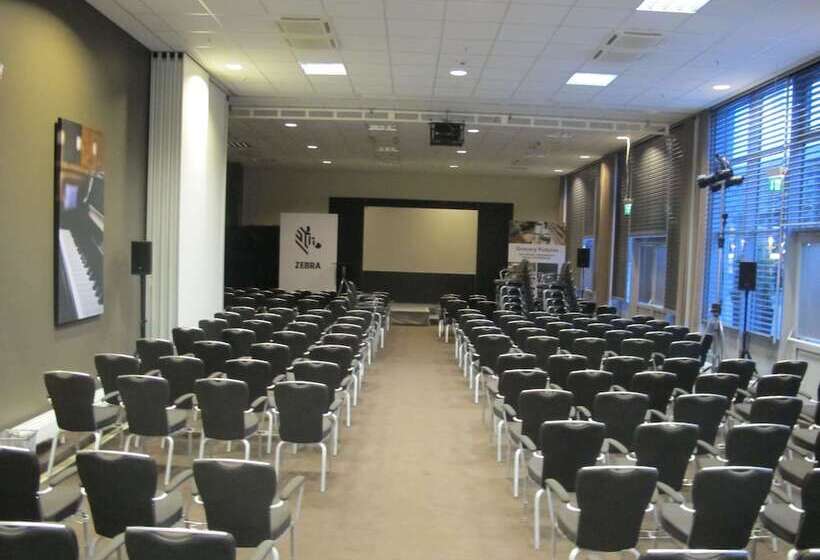 Tulip Inn Hotel Düsseldorf Arena