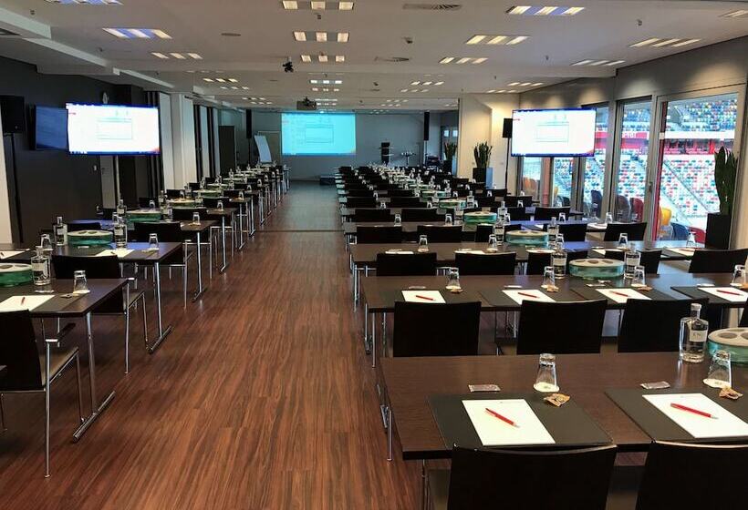 Tulip Inn Hotel Düsseldorf Arena