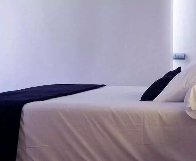 Blu Hotel Almansa