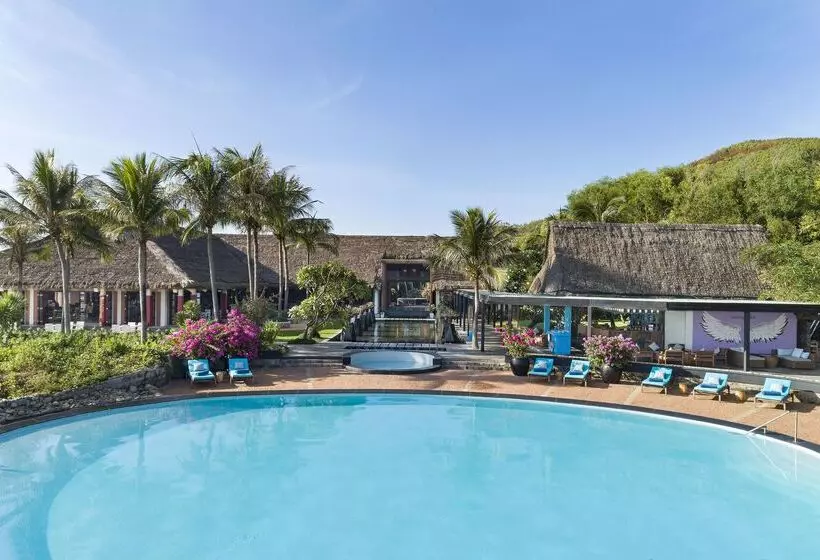 هتل Avani Quy Nhon Resort