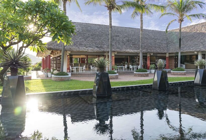 Hotel Avani Quy Nhon Resort