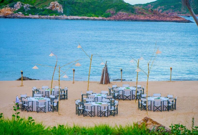 Hotel Avani Quy Nhon Resort