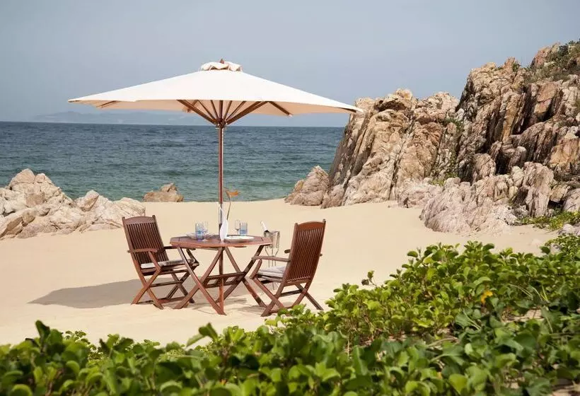 هتل Avani Quy Nhon Resort