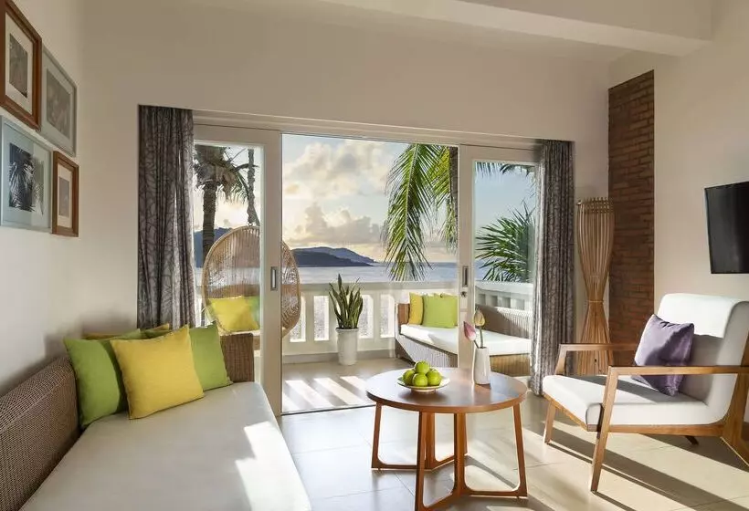 هتل Avani Quy Nhon Resort