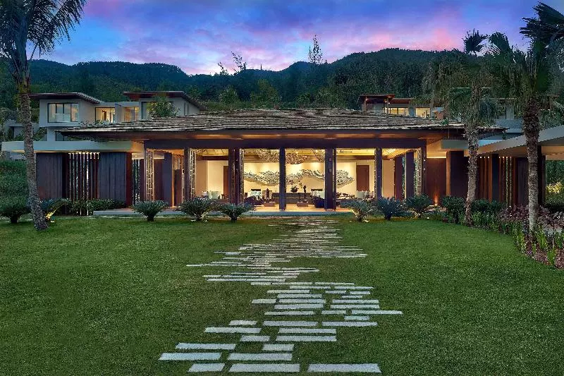 هتل Avani Quy Nhon Resort