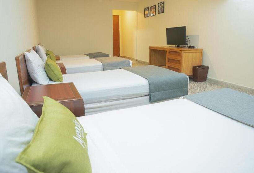 هتل Ayenda 1313 Barahona 72