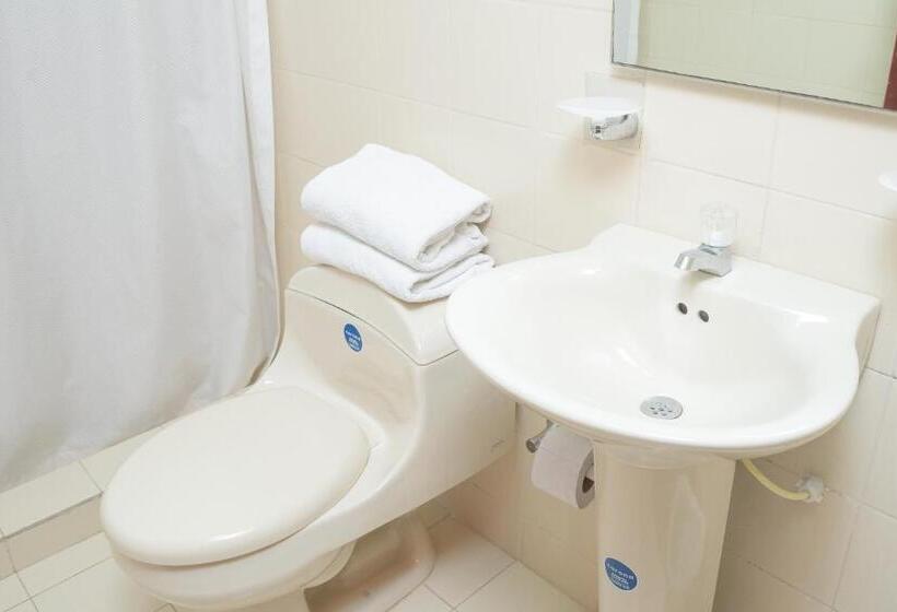 هتل Ayenda 1313 Barahona 72