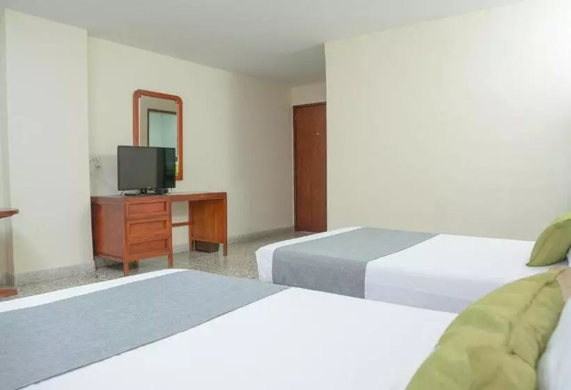 هتل Ayenda 1313 Barahona 72