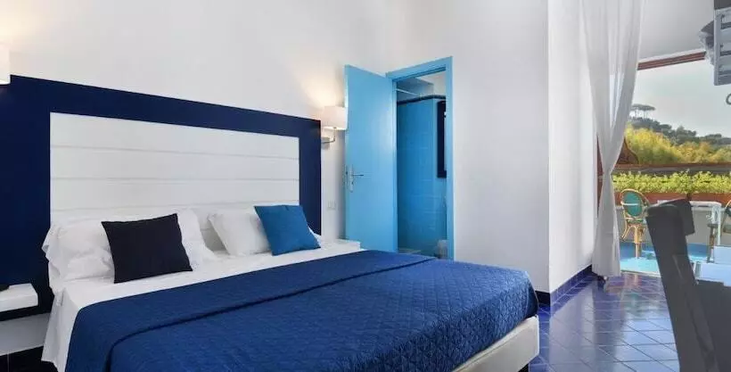 ホテル Baia Di Puolo