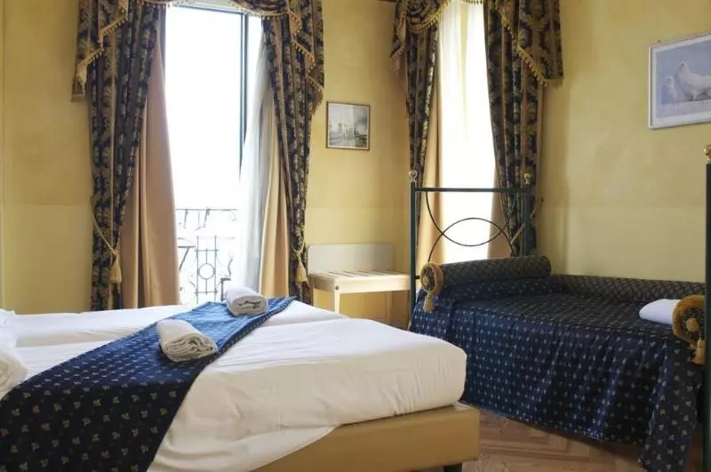 Отель Britannia Excelsior