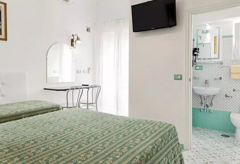 בית מלון כפרי Carmencita