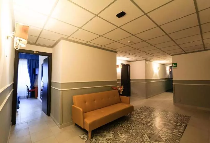 هتل Cesare Augusto