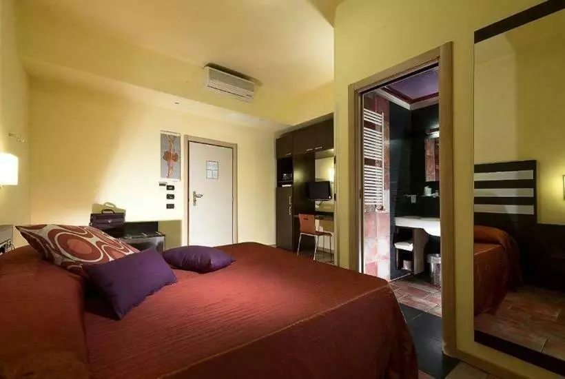 ホテル Garden Bologna