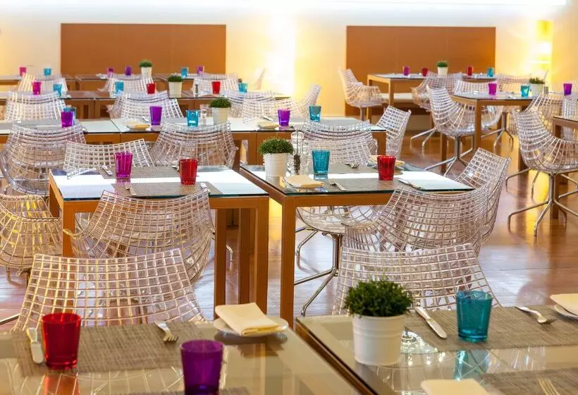 هتل Hilton Garden Inn Florence Novoli