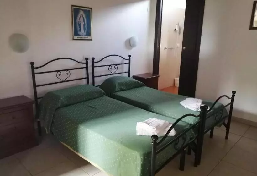 בית מלון כפרי Holiday Residence