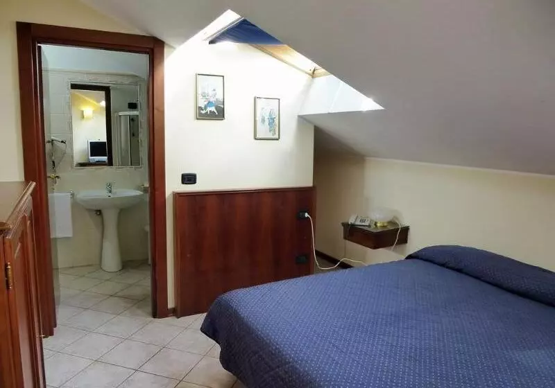 هتل Lucrezia Borgia