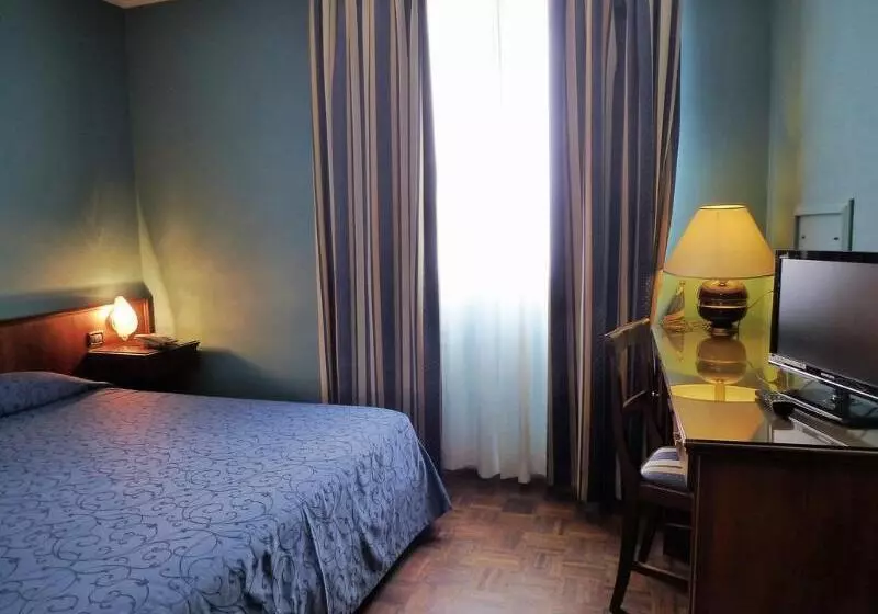 هتل Lucrezia Borgia