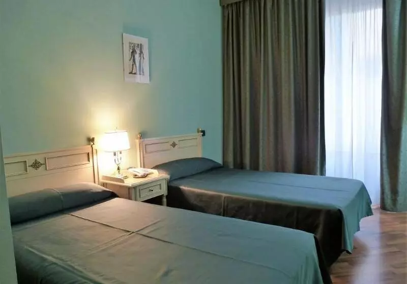 هتل Lucrezia Borgia