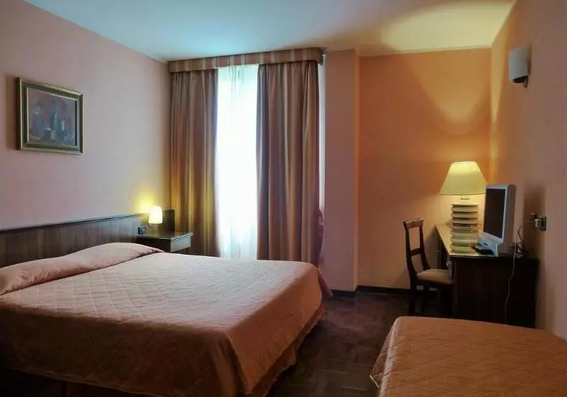 هتل Lucrezia Borgia