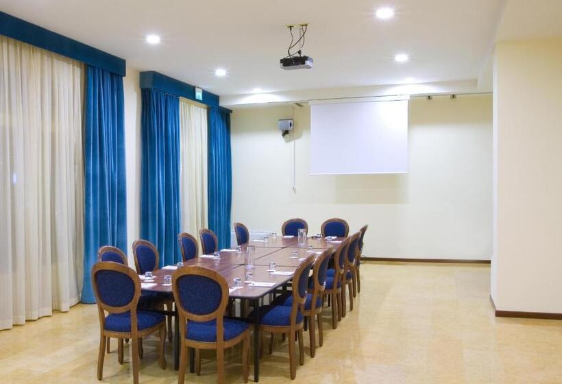 בית מלון כפרי Marconi