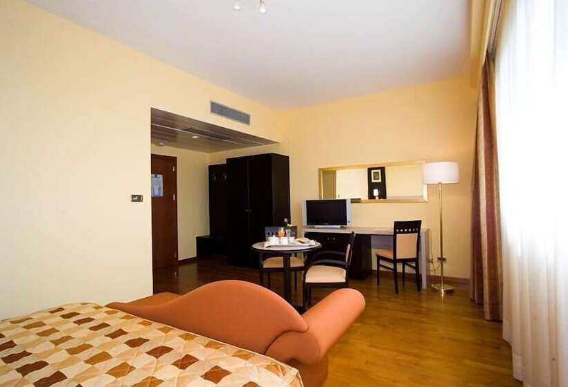 בית מלון כפרי Marconi