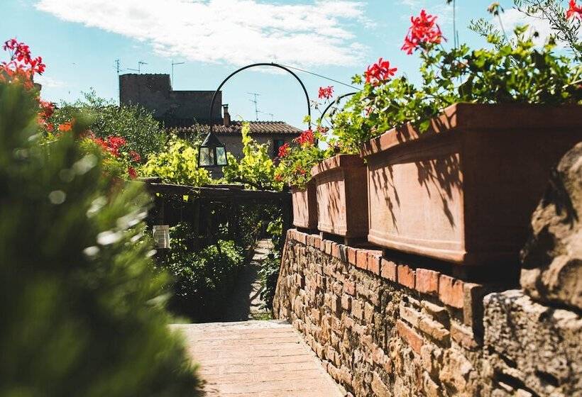 ホテル Palazzo Del Capitano Wellness & Relais Luxury Borgo Capitano Collection