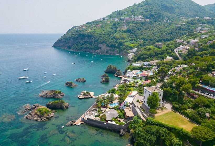 هتل Parco Cartaromana