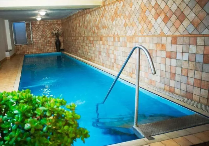 Otel Parco Cartaromana