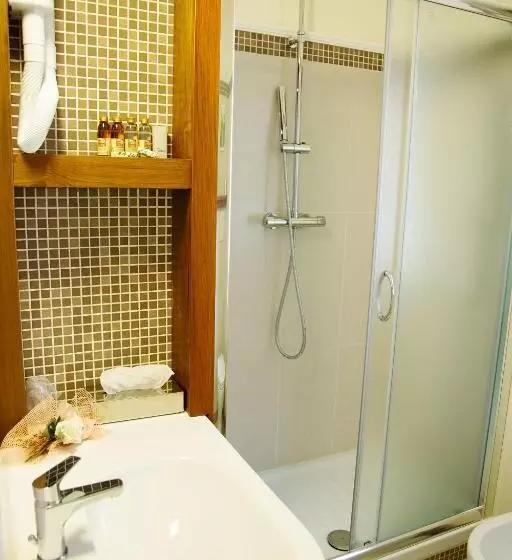 ホテル Parco Del Lago Resort & Spa