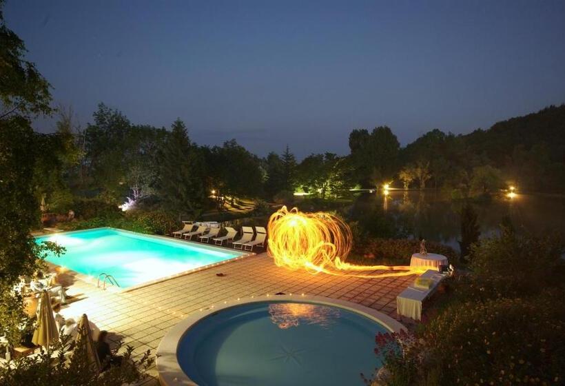 בית מלון כפרי Parco Del Lago Resort & Spa