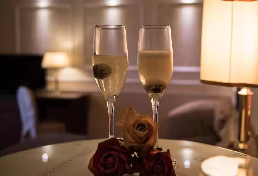 ホテル Parco Del Lago Resort & Spa