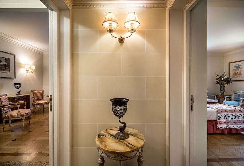 Villa Franceschi Hotel & Resort