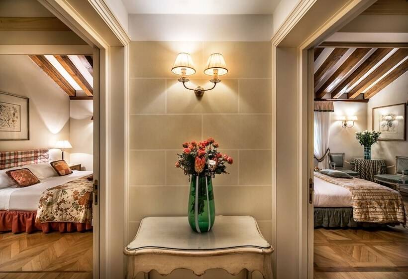 Villa Franceschi Hotel & Resort