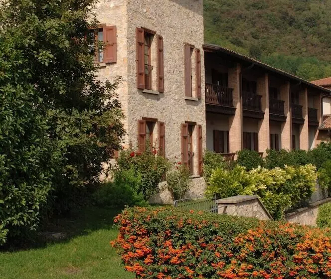 בית מלון כפרי Relaisfranciacorta