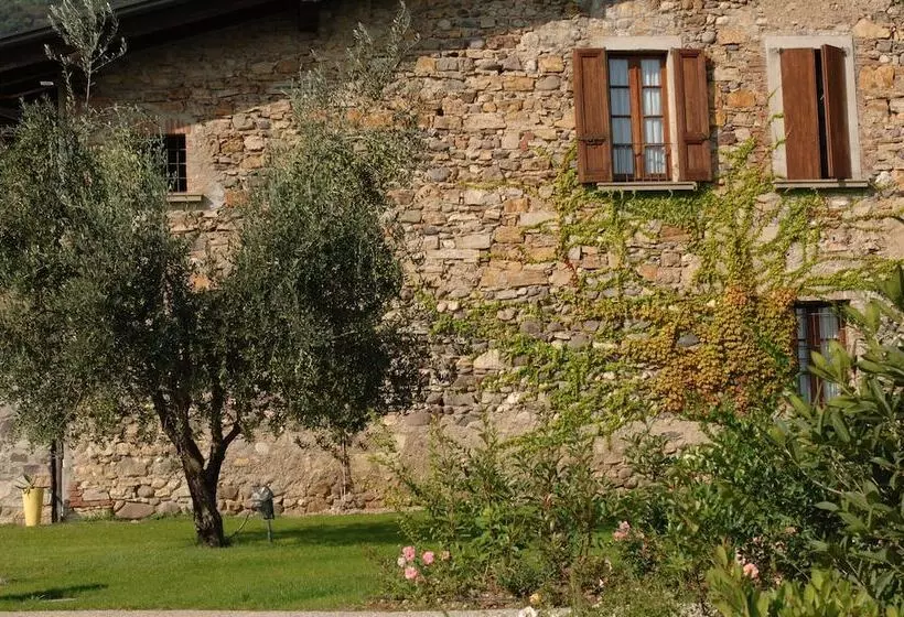 בית מלון כפרי Relaisfranciacorta