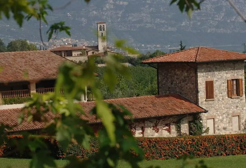 בית מלון כפרי Relaisfranciacorta