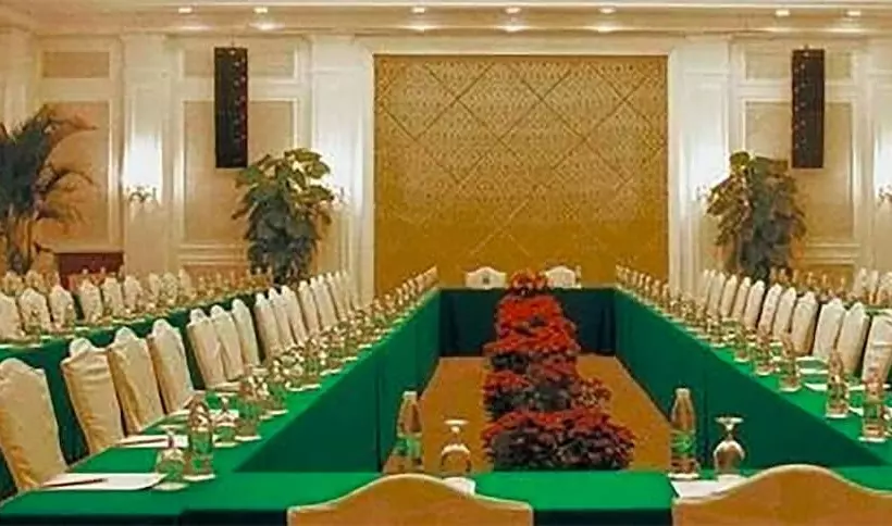 Hotel Guangzhou Phoenix City