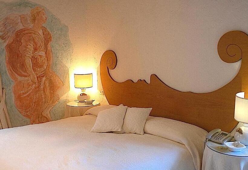 ホテル Villa Clementina