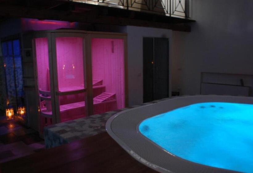 ホテル Villa Clementina