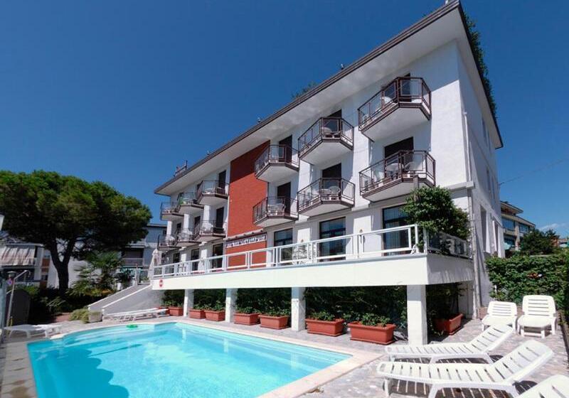 فندق Villa D Este