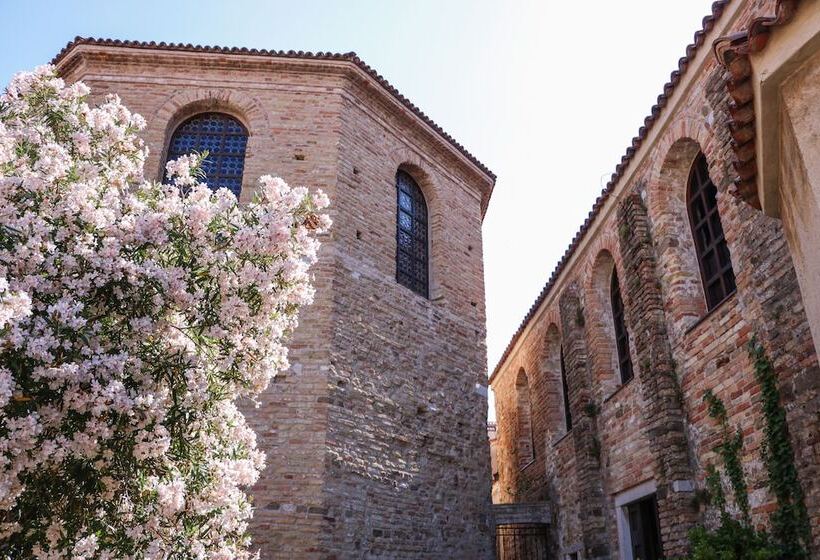 فندق Villa D Este